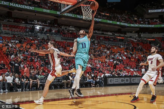 LOL官网登录入口-关于今夜夏洛特黄蜂扳平良机——中超节点到来，球迷炸锅，更衣室氛围转暖的信息